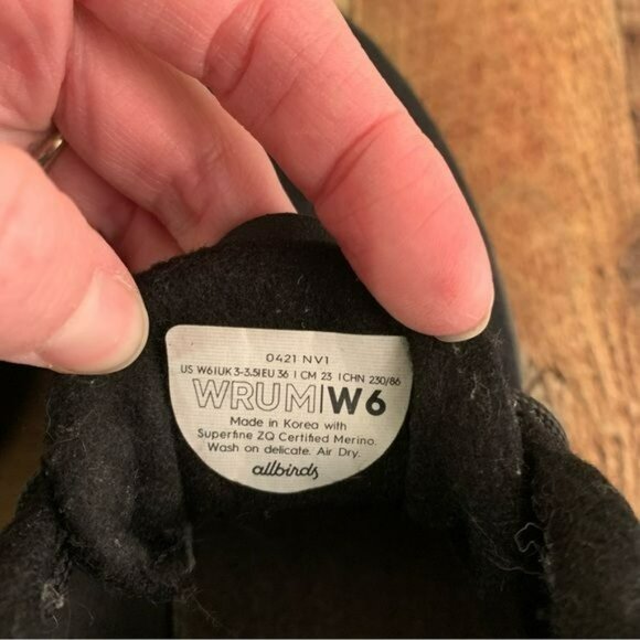Allbirds Womens Wool Runners Natural Black Comfort Shoes size 6 - Picture 2 of 7